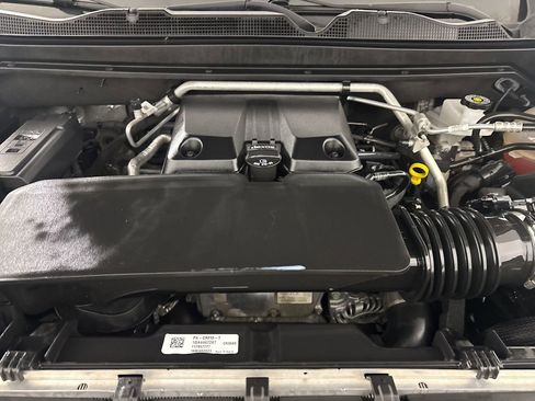 Used 2023 Chevrolet Colorado LT w/ LT Convenience Package II image 29