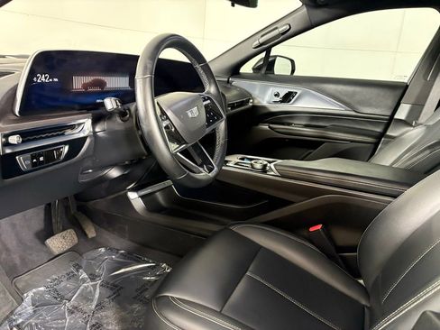Used 2024 Cadillac Lyriq Tech w/ Driver Assist Package AWD/4WD image 26