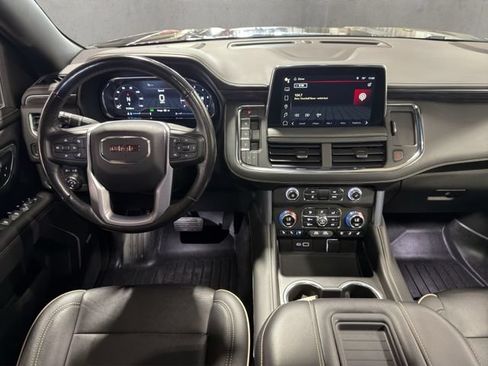 Used 2022 GMC Yukon SLT w/ SLT Luxury Package AWD/4WD image 2