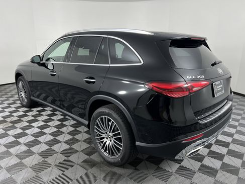 Used 2026 Mercedes-Benz GLC 300 4MATIC image 10