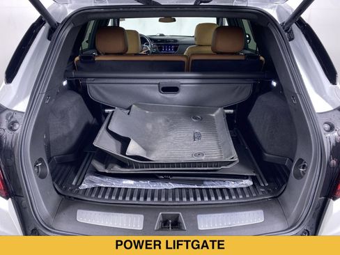 Certified 2023 Cadillac XT5 Premium Luxury w/ LPO, Floor Liner Package AWD/4WD image 15