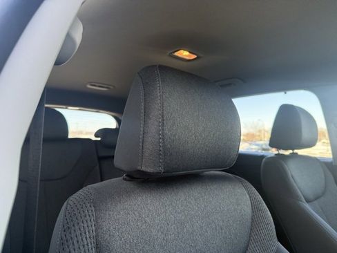 Used 2021 Hyundai Santa Fe SEL w/ Convenience Package image 12