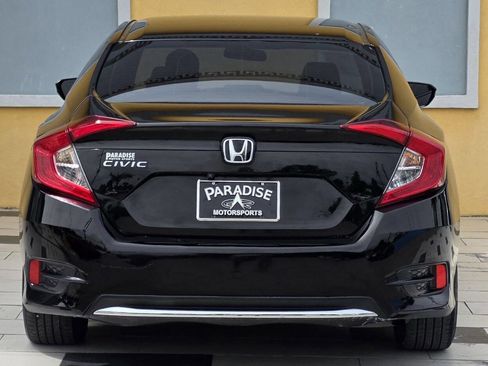 Used 2019 Honda Civic LX image 5
