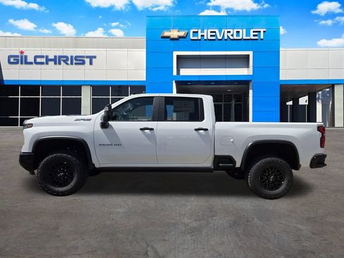 New 2026 Chevrolet Silverado 2500 ZR2 AWD/4WD image 5