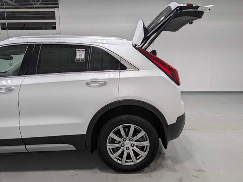 Certified 2023 Cadillac XT4 Premium Luxury image 12