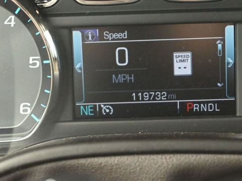 Used 2019 Chevrolet Tahoe Premier RWD image 17
