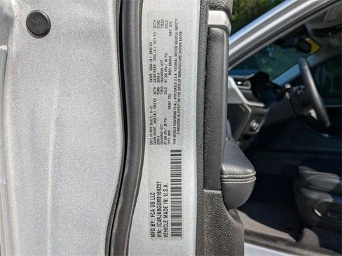 Certified 2021 Jeep Grand Cherokee L Limited w/ Trailer Tow Group (B) AWD/4WD image 28