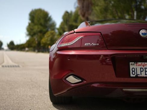 Used 2012 Fisker Karma EcoSport RWD image 11