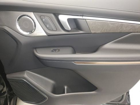 New 2026 Buick Enclave Avenir w/ Super Cruise Package FWD image 9