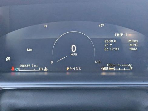 Used 2022 Lincoln Nautilus FWD image 23