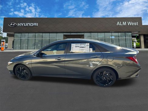 New 2026 Hyundai Elantra SEL Sport image 8