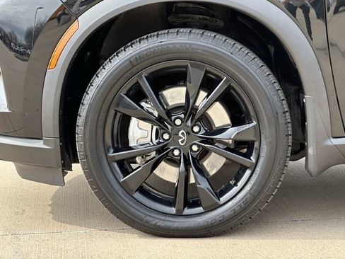 Used 2025 INFINITI QX60 Luxe w/ Cargo Package image 9