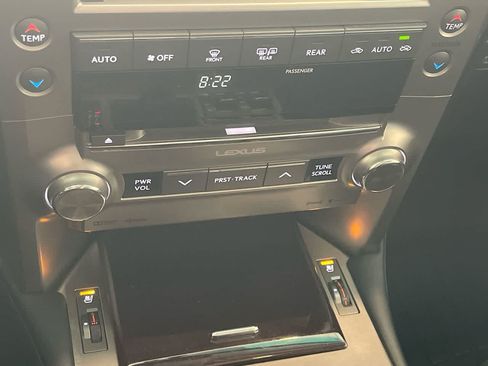 Used 2017 Lexus GX 460 Premium w/ Premium Package AWD/4WD image 19