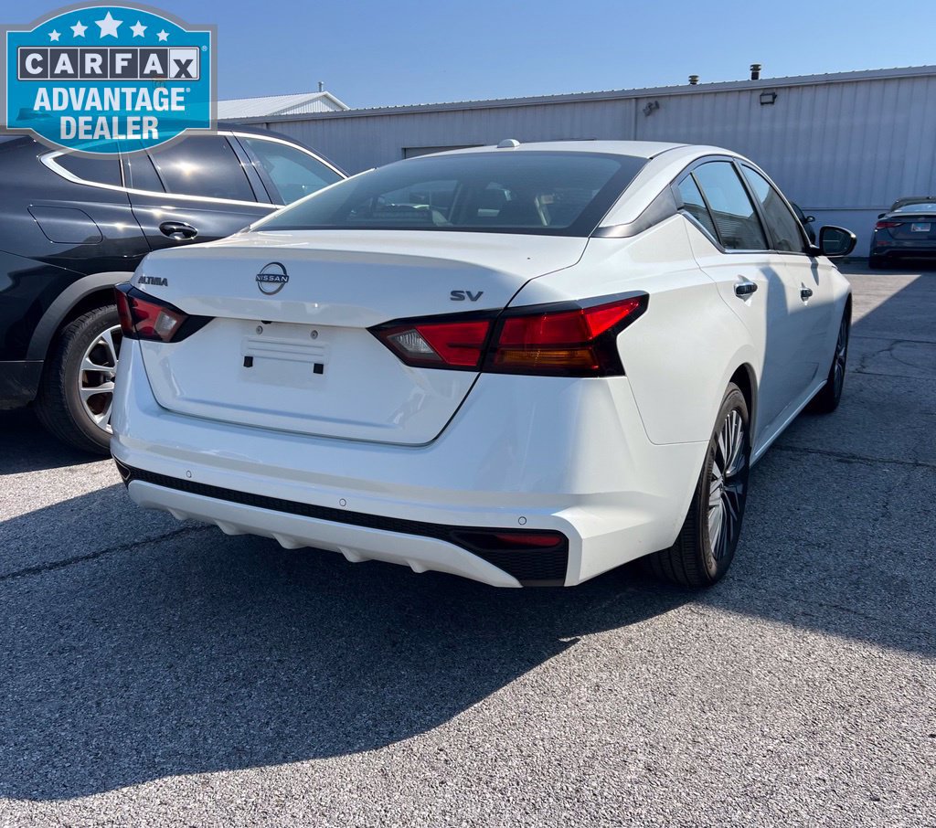 Used 2024 Nissan Altima 2.5 SV FWD image 6