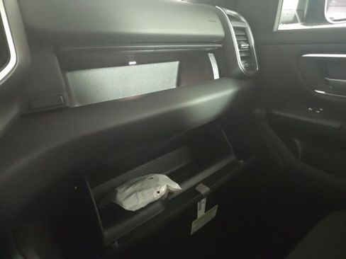 New 2026 RAM 1500 4x4 Crew Cab image 45