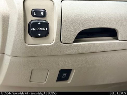 Used 2011 Toyota Camry LE w/ LE Extra-Value Pkg FWD image 21
