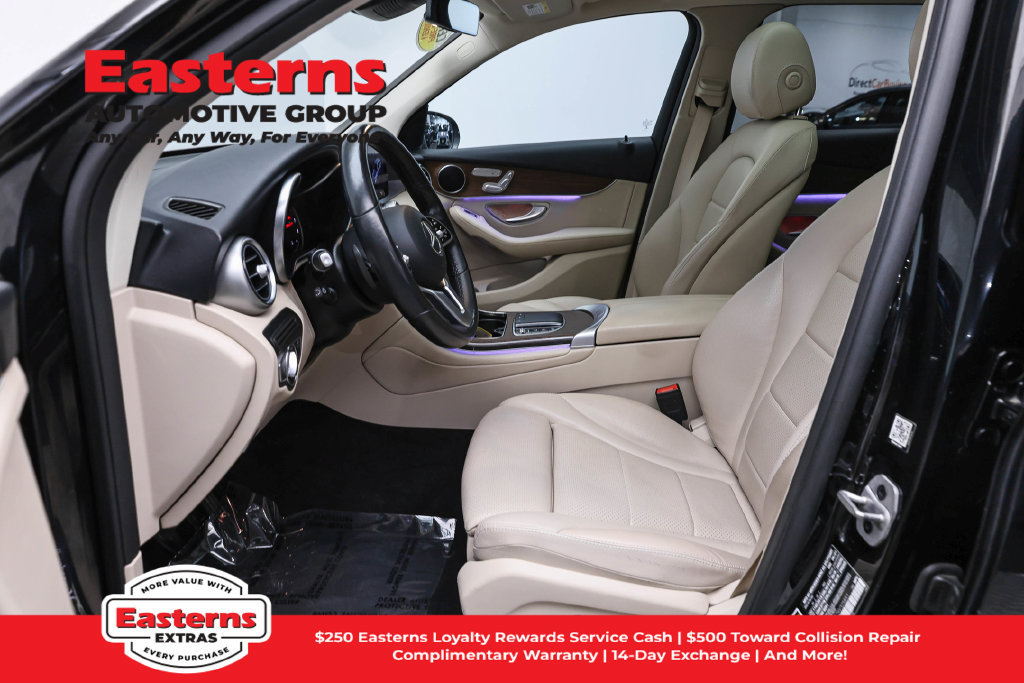 Used 2022 Mercedes-Benz GLC 300 4MATIC w/ Multimedia Package Lite image 15