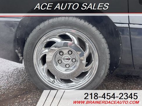 Used 1991 Chevrolet Corvette ZR-1 image 15