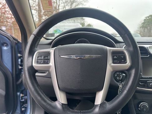 Used 2011 Chrysler 200 Touring w/ Cold Weather Group image 20