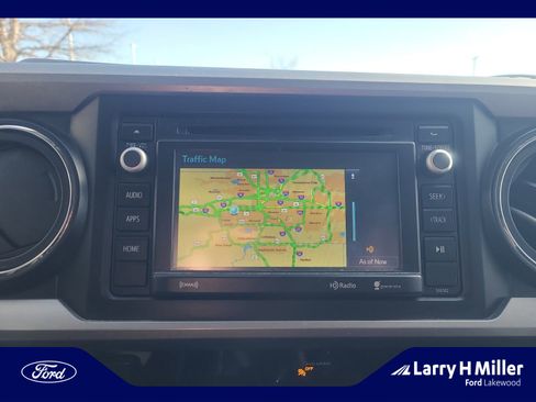 Used 2018 Toyota Tacoma SR5 image 27