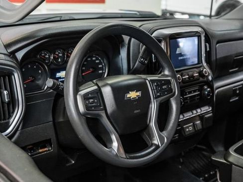 Used 2021 Chevrolet Silverado 3500 LT image 14