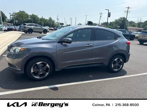 Used 2018 Honda HR-V EX image 6