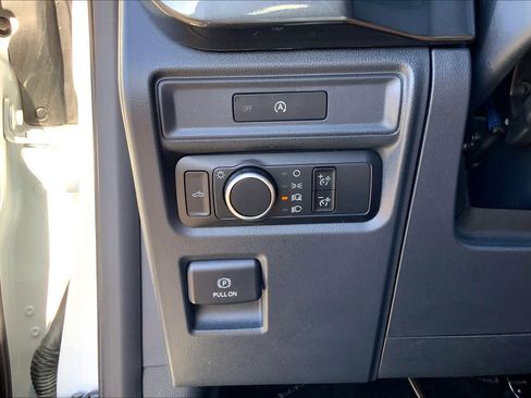 Certified 2025 Ford F150 STX AWD/4WD image 35