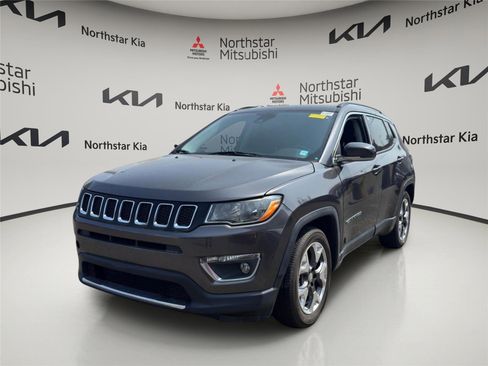 Used 2021 Jeep Compass Limited image 1