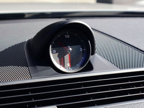 Certified 2022 Porsche Panamera Platinum Edition image 29