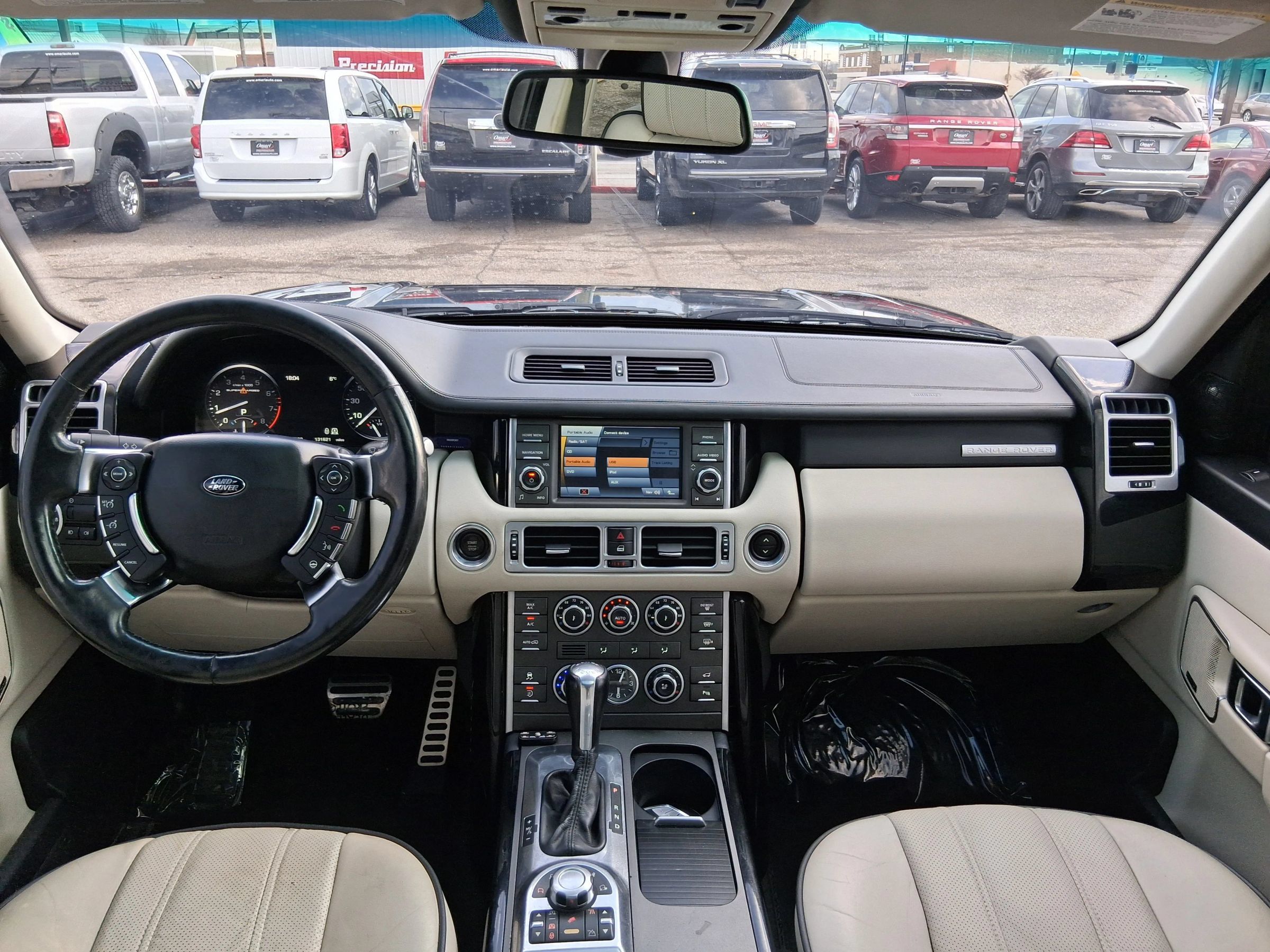 Used 2011 Land Rover Range Rover Supercharged AWD/4WD image 19