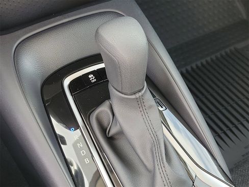 Used 2026 Toyota Corolla LE image 26