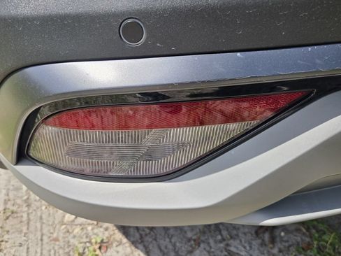 Certified 2025 Hyundai Tucson Limited FWD image 11
