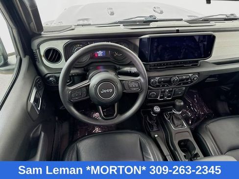 Used 2024 Jeep Gladiator Sport image 20