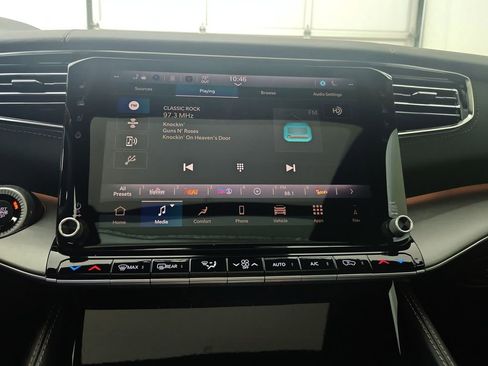 New 2026 Jeep Grand Wagoneer Limited AWD/4WD image 23