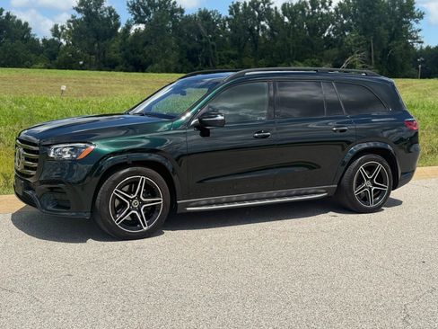 Used 2024 Mercedes-Benz GLS 450 4MATIC w/ Pinnacle Trim Package image 10