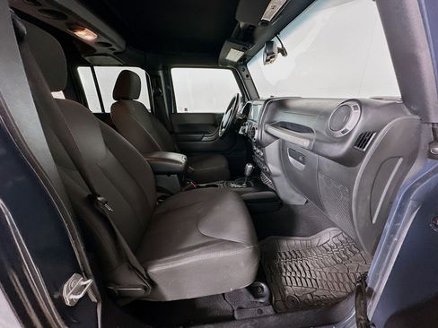 Used 2017 Jeep Wrangler Unlimited Sport w/ Quick Order Package 24S image 27