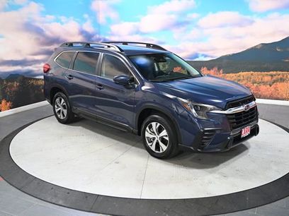 Used 2024 Subaru Ascent Premium w/ Convenience Package