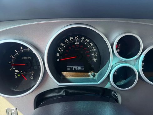 Used 2016 Toyota Sequoia Platinum image 18