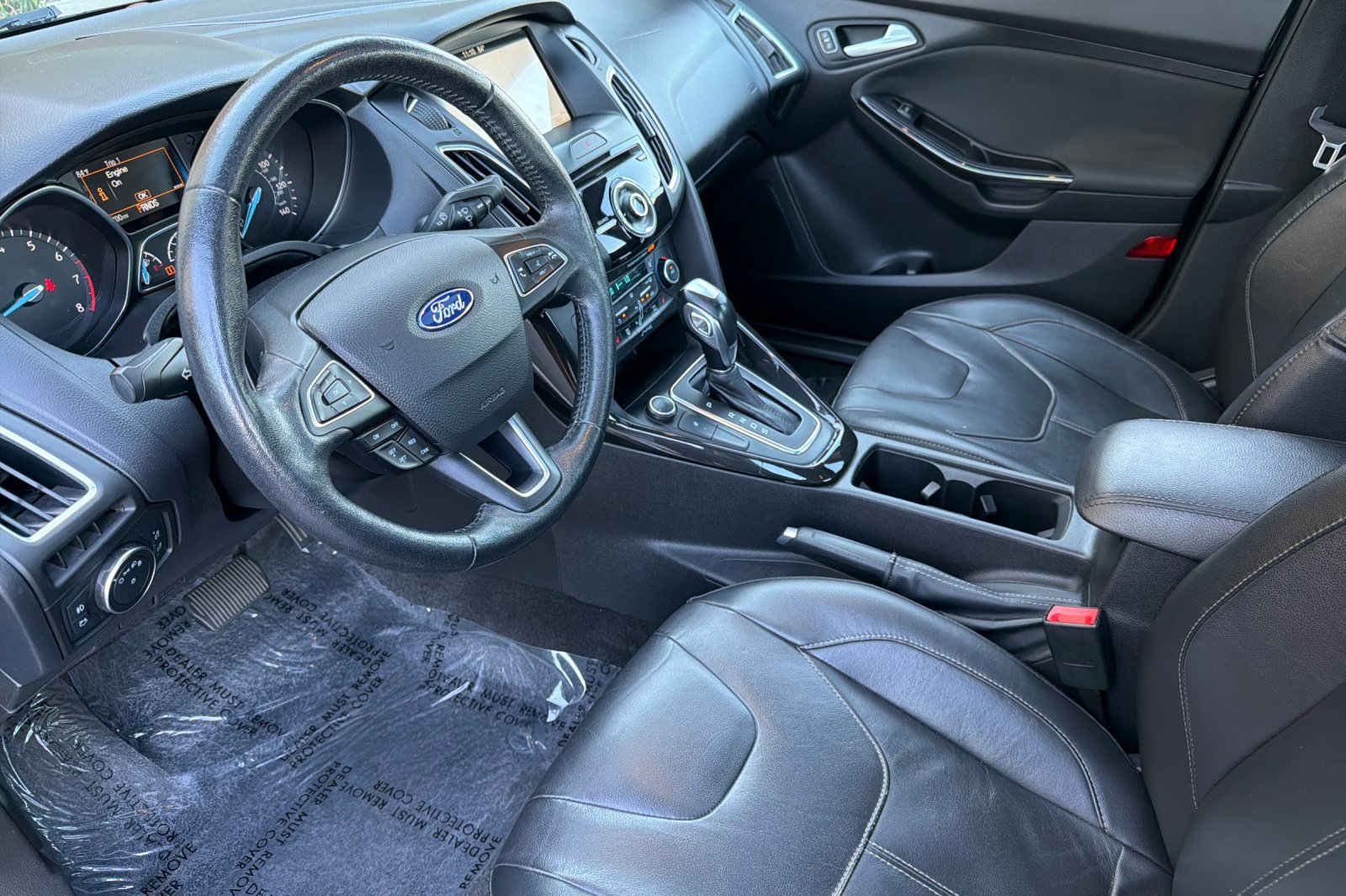 Used 2018 Ford Focus Titanium FWD image 14
