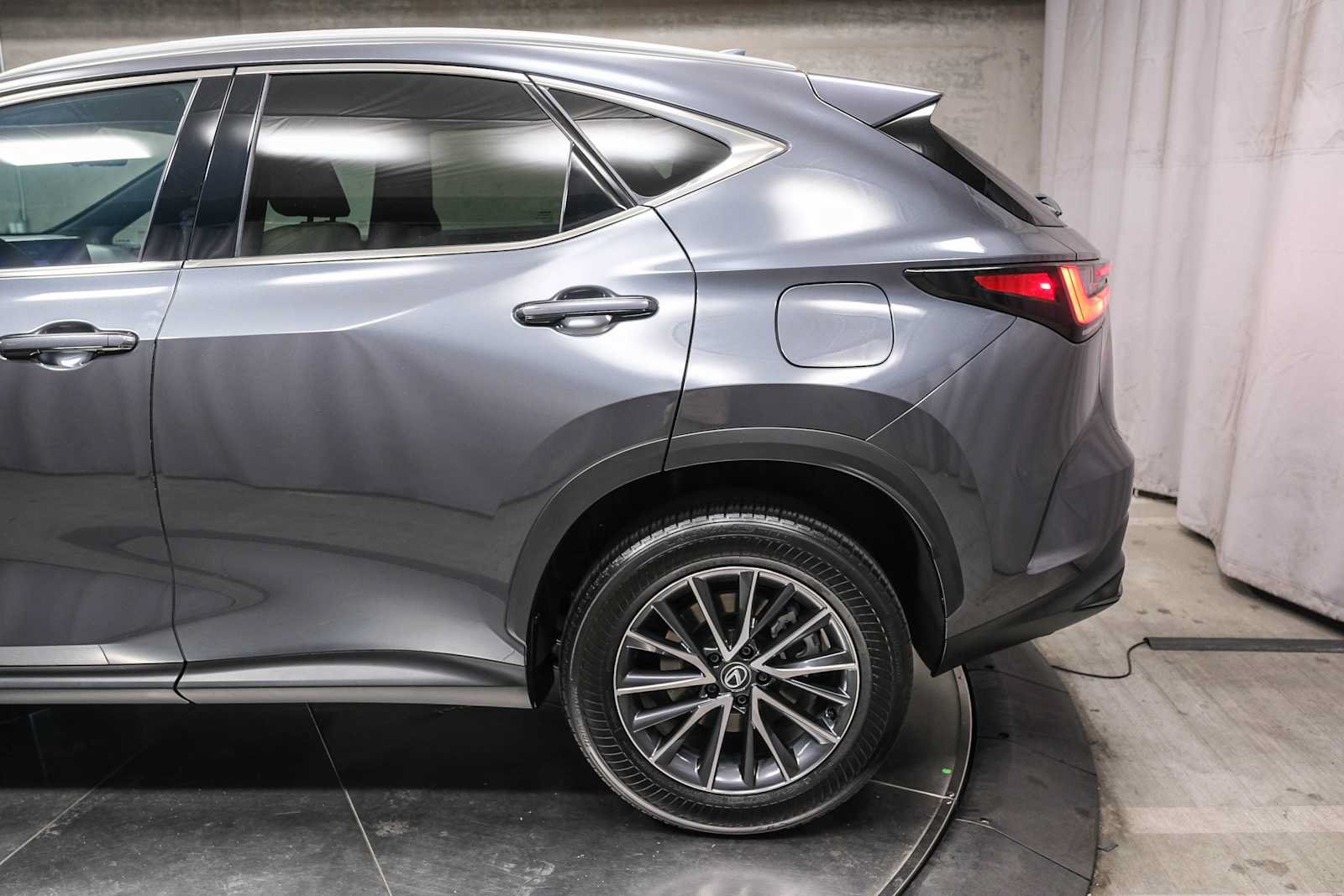 Used 2024 Lexus NX 350 AWD image 8
