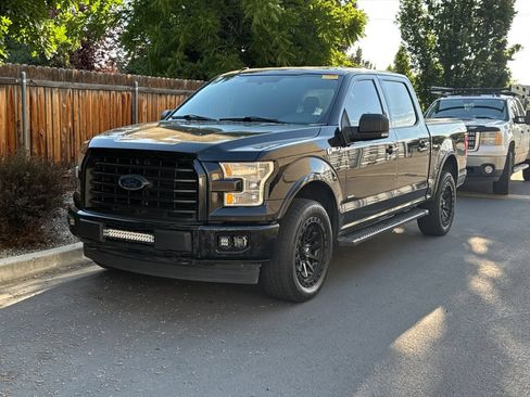Used 2017 Ford F150 XLT w/ Equipment Group 302A Luxury AWD/4WD image 2