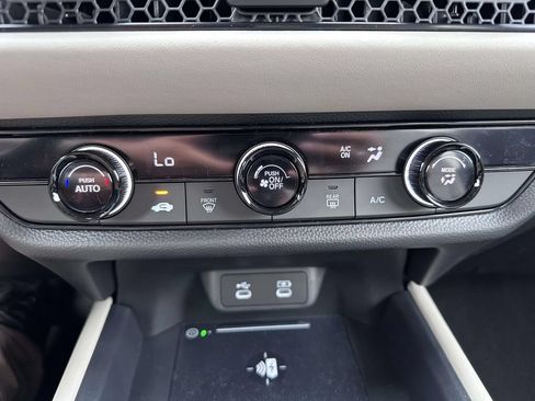 Certified 2026 Honda HR-V LX image 22