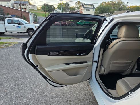 Used 2017 Cadillac CT6 2.0T RWD image 12