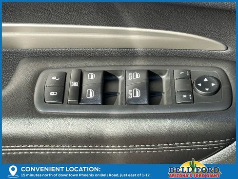 Used 2020 Dodge Durango SXT image 25