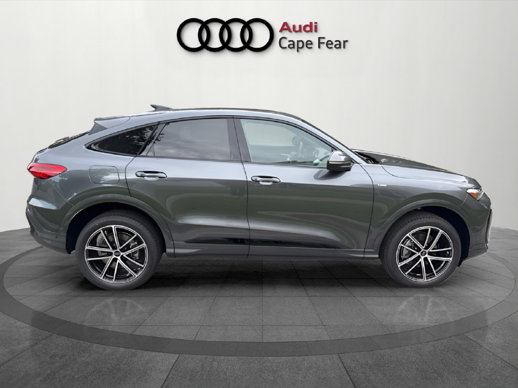 New 2026 Audi Q5 Premium Plus AWD/4WD image 7