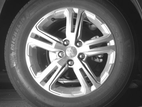 Used 2024 GMC Terrain SLE image 15