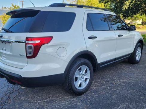 Used 2012 Ford Explorer 4WD w/ Class III Trailer Tow Pkg image 8