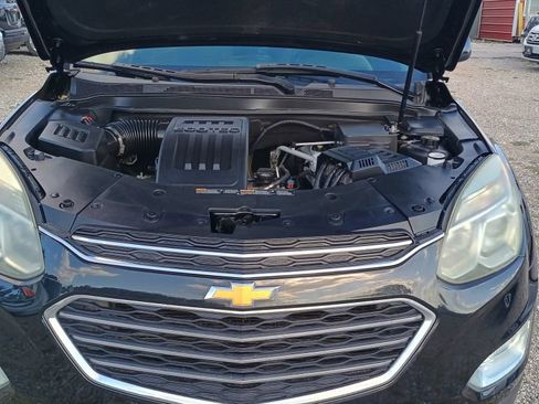 Used 2017 Chevrolet Equinox LT FWD image 37