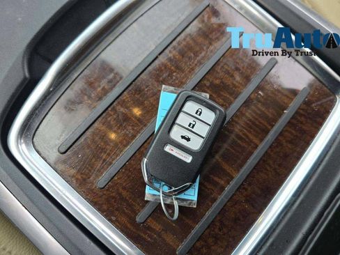 Used 2018 Acura MDX SH-AWD image 11