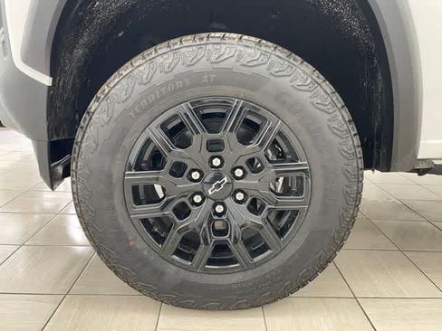 New 2026 Chevrolet Colorado Trail Boss AWD/4WD image 8